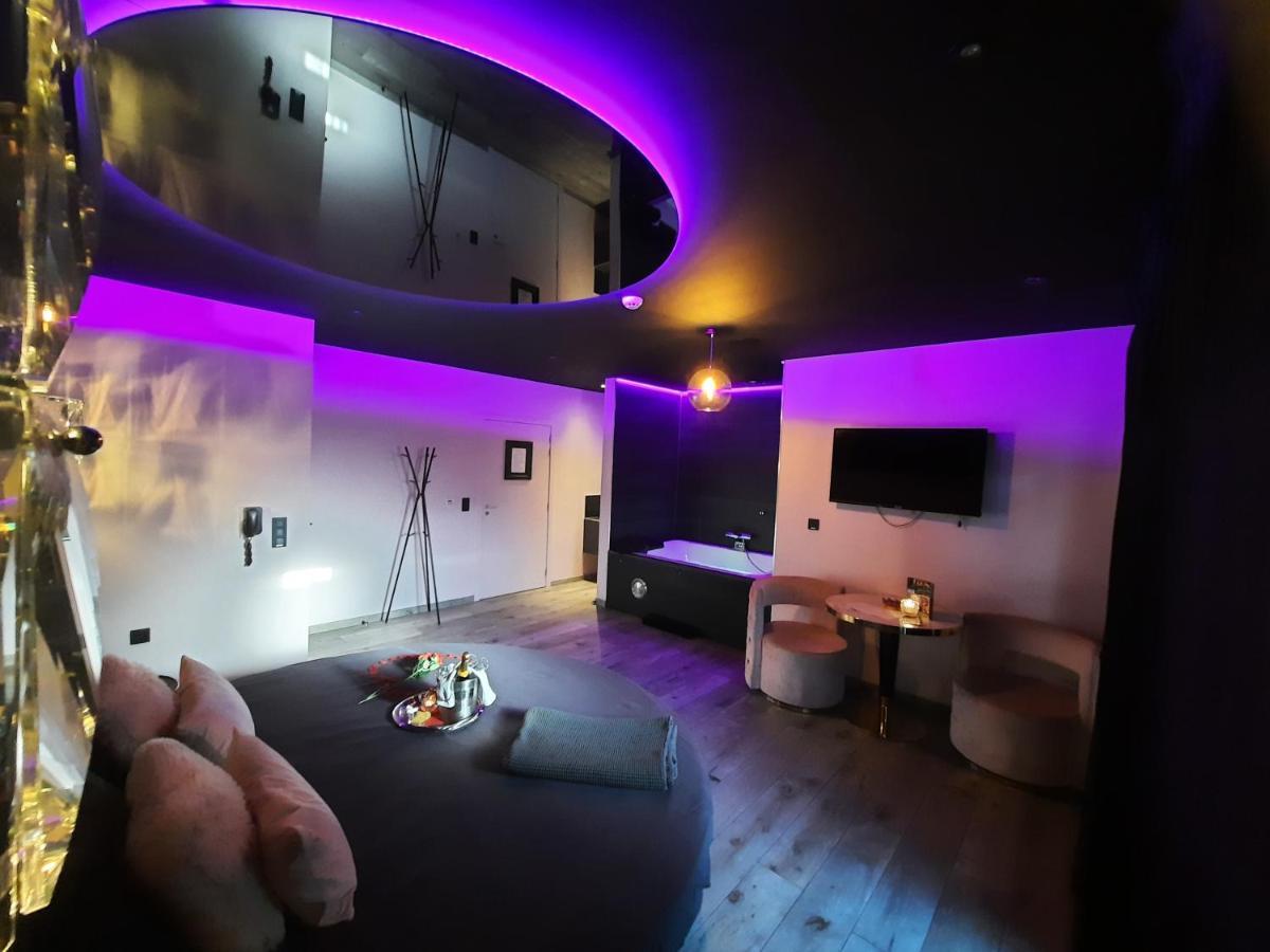 Hotel Nuits Blanches Liège Zewnętrze zdjęcie